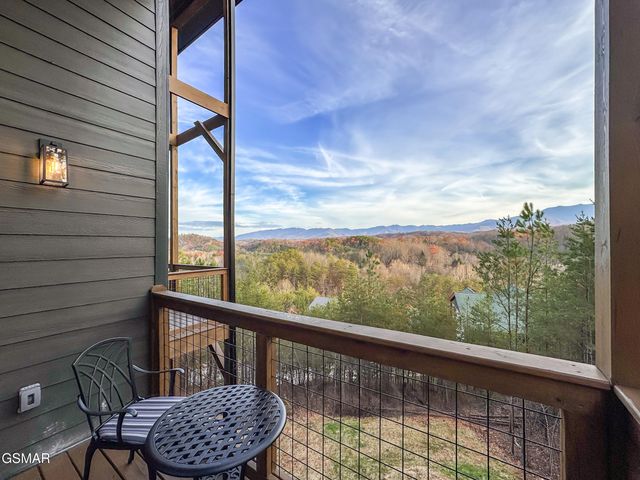 1843 Wild Briar Trail, Sevierville, TN 37876