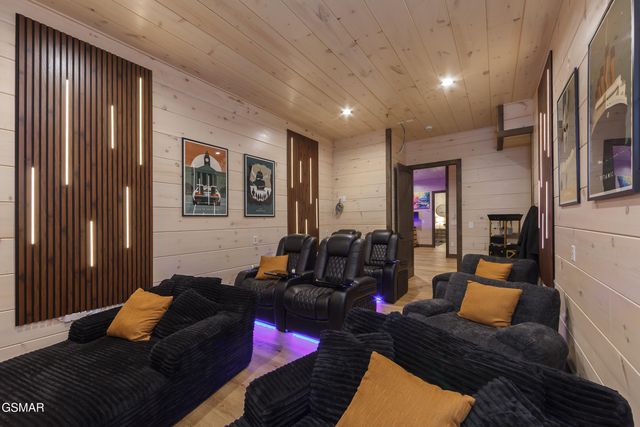 1843 Wild Briar Trail, Sevierville, TN 37876