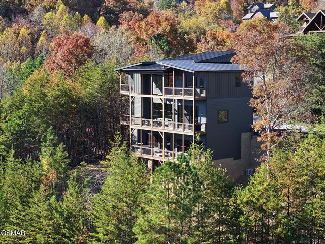 1843 Wild Briar Trail, Sevierville, TN 37876