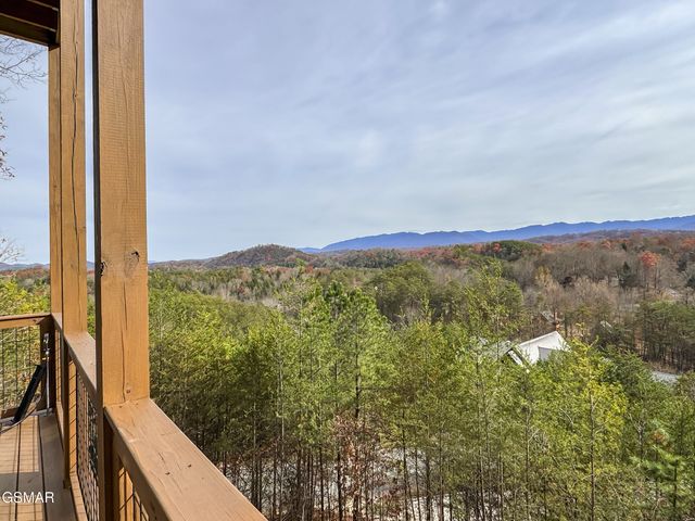 1843 Wild Briar Trail, Sevierville, TN 37876