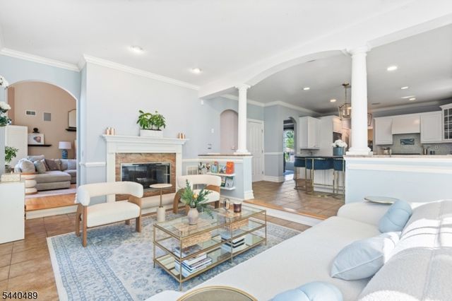 99 E Lindsley Rd, Cedar Grove Twp., NJ 07009
