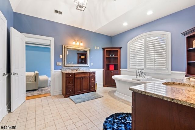 99 E Lindsley Rd, Cedar Grove Twp., NJ 07009