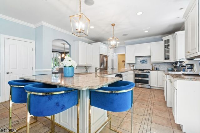 99 E Lindsley Rd, Cedar Grove Twp., NJ 07009