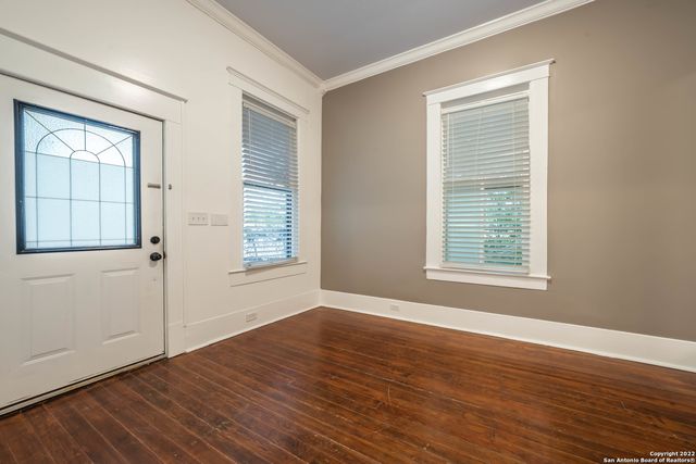 212 Mclane A, San Antonio, TX 78212