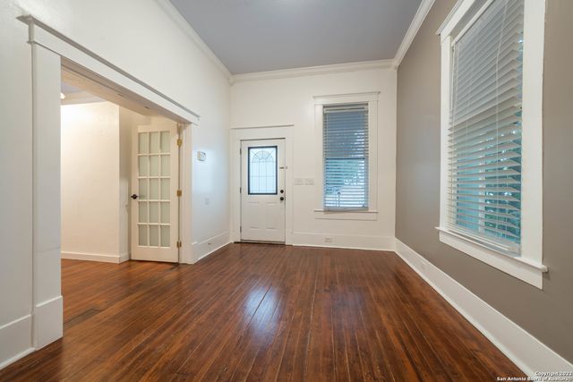 212 Mclane A, San Antonio, TX 78212