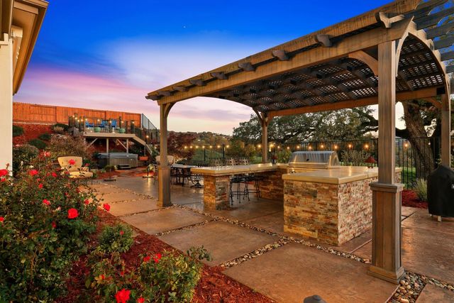 9540 Pamela St, El Dorado Hills, CA 95762