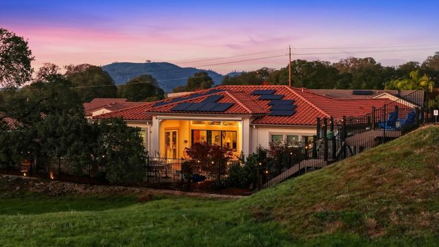 9540 Pamela St, El Dorado Hills, CA 95762