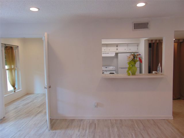 3220 69th Street G1, Galveston, TX 77551