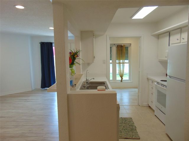 3220 69th Street G1, Galveston, TX 77551