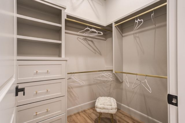 609 N 15th Street, Wolfforth, TX 79382