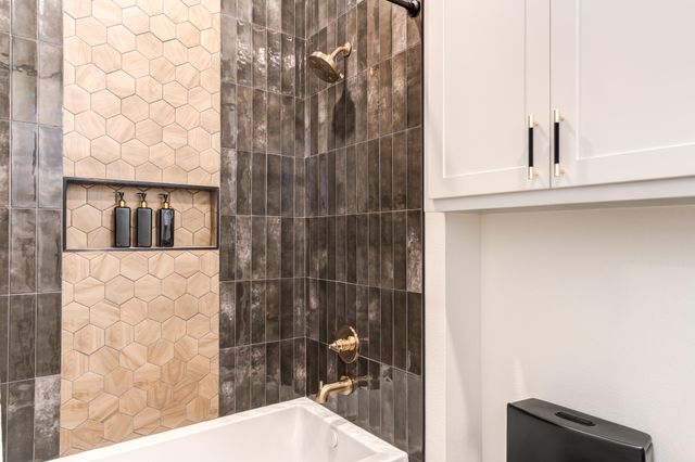 609 N 15th Street, Wolfforth, TX 79382