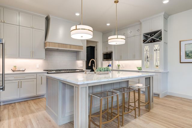 609 N 15th Street, Wolfforth, TX 79382