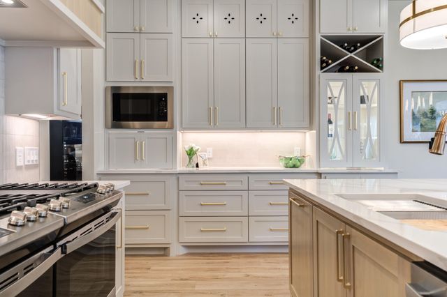 609 N 15th Street, Wolfforth, TX 79382