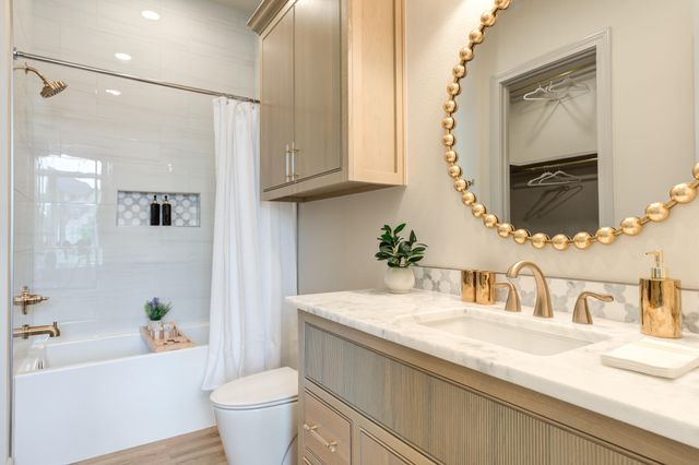 609 N 15th Street, Wolfforth, TX 79382