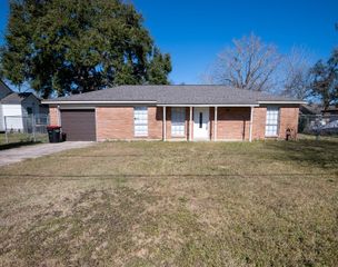 2304 Cedar Bayou Road, Baytown, TX 77520