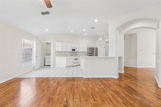 1229 CRIMSON CLOVER LANE, Wesley Chapel, FL 33543