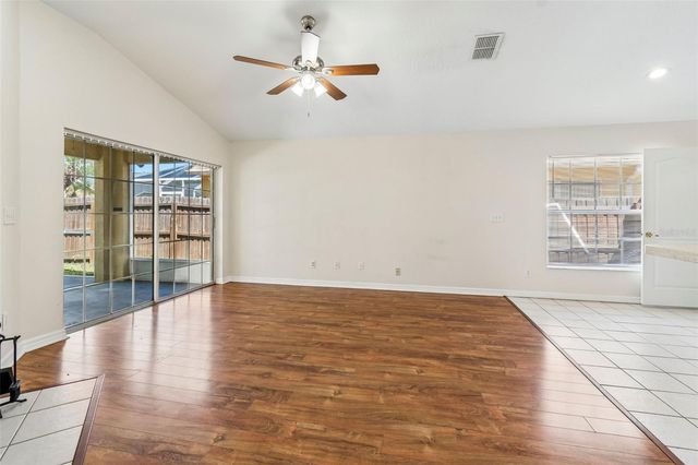 1229 CRIMSON CLOVER LANE, Wesley Chapel, FL 33543