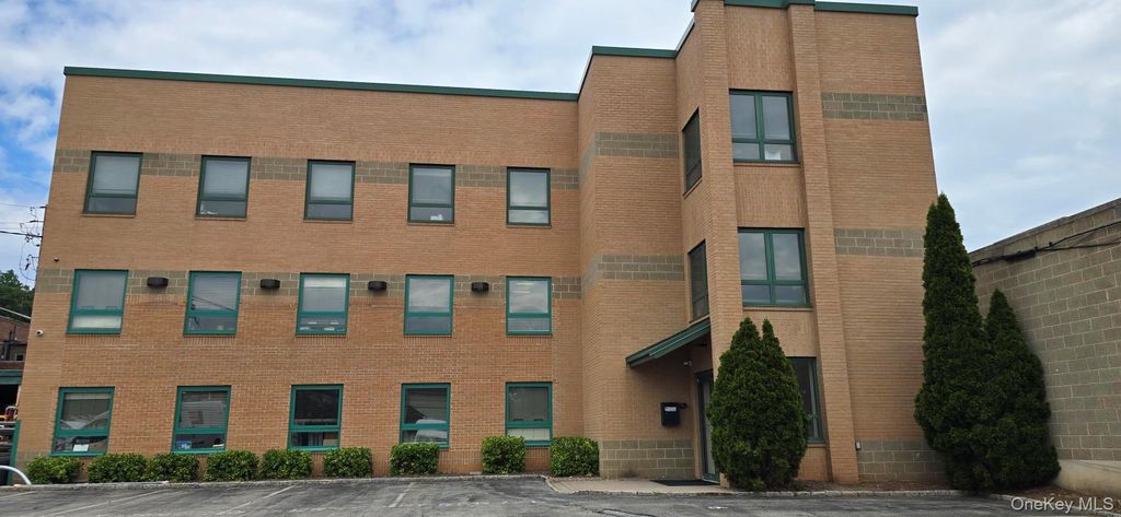 25 7th Street, Pelham, NY 10803 — exterior