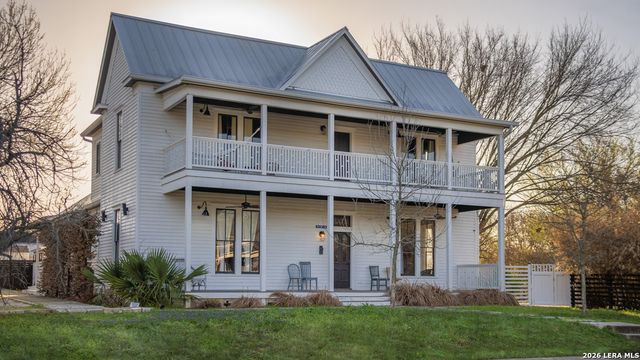2302 RED BIRD TRACE, Lockhart, TX 78644