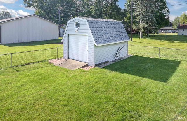 4236 Midway Road, Elkhart, IN 46517