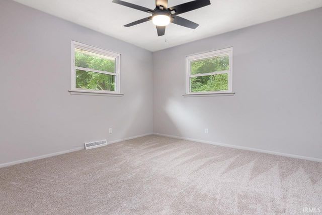 4236 Midway Road, Elkhart, IN 46517
