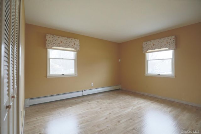 18 Strathmore Village Drive, South Setauket, NY 11720