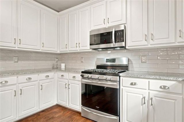843 Bentwater Drive, Acworth, GA 30101