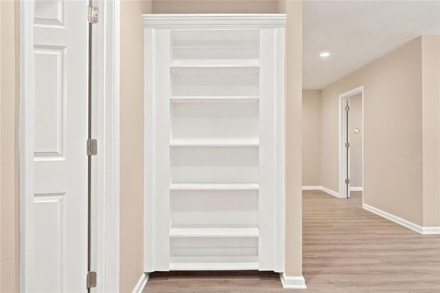 843 Bentwater Drive, Acworth, GA 30101