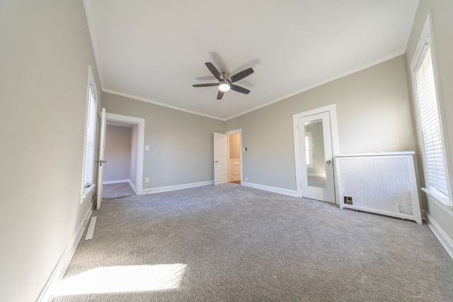 6846 S Paxton Avenue 2, Chicago, IL 60649
