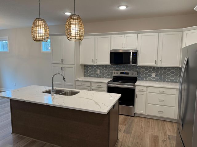 17 Palomino Court, Hudson, WI 54016