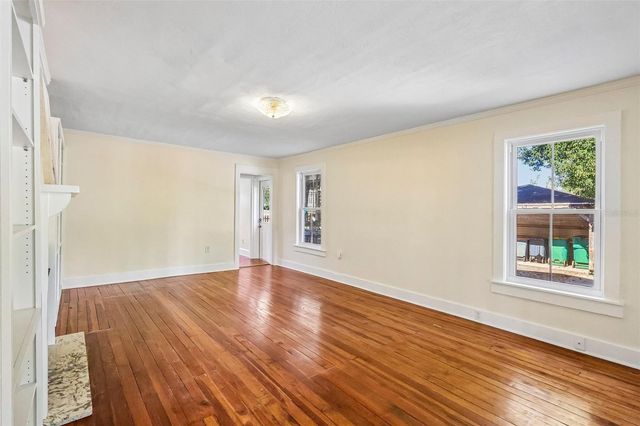 1190 OLD MOUNT DORA ROAD, Eustis, FL 32726