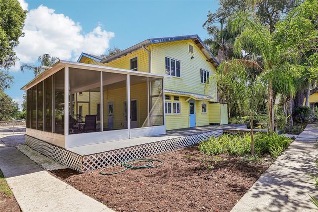 1190 OLD MOUNT DORA ROAD, Eustis, FL 32726
