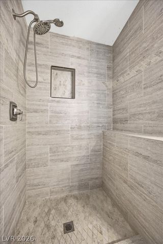 1476 Dragon Rock Drive, Henderson, NV 89052