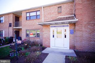 143 RIVERSEDGE DR #CONDO 143, Norristown, PA 19403
