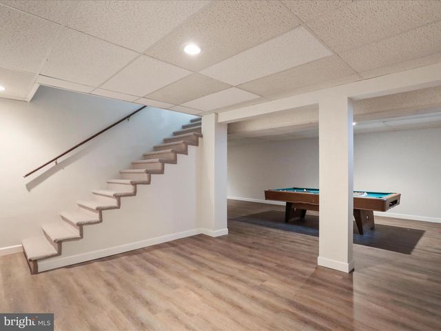 11025 EASTWOOD DR, Hagerstown, MD 21742