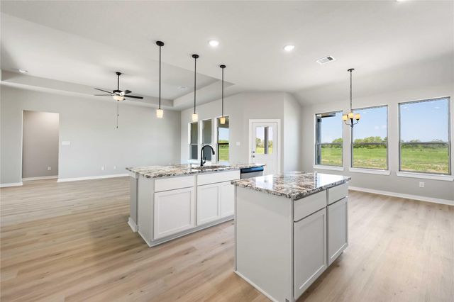 6702 Pelican Lane, Beasley, TX 77417