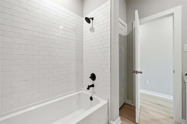 6702 Pelican Lane, Beasley, TX 77417