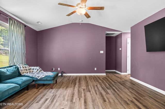 350 Hartfield Lane, Loudon, TN 37774