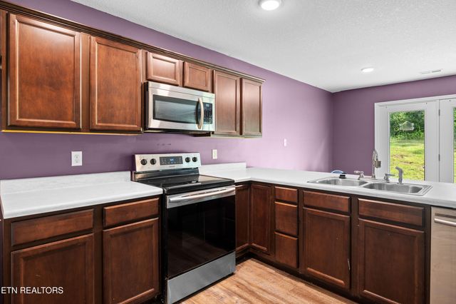 350 Hartfield Lane, Loudon, TN 37774