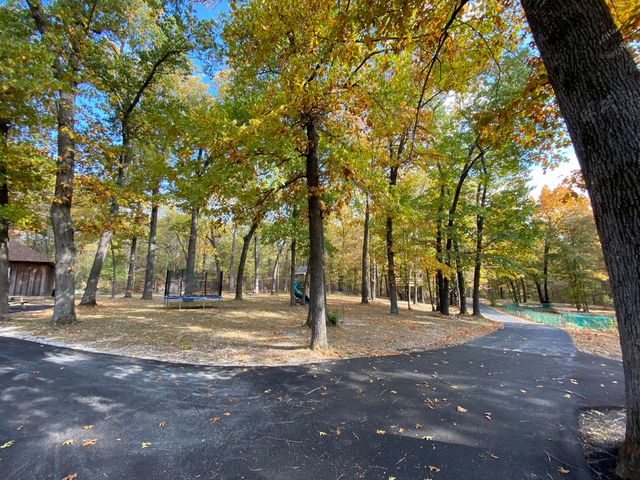 2352 S Valley View Lane, Springfield, MO 65809