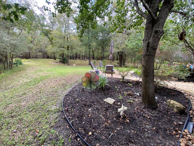 201 Davis Hill, Cleveland, TX 77327