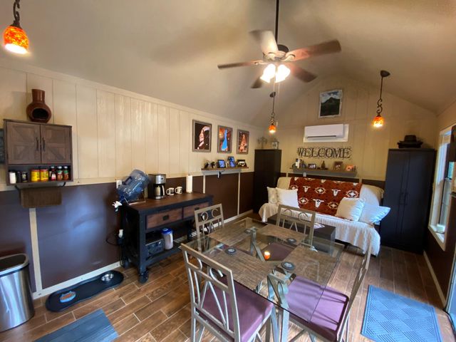 201 Davis Hill, Cleveland, TX 77327