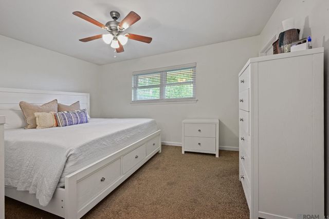 5638 Cypress St, St Francisville, LA 70775
