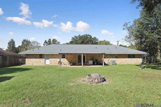 5638 Cypress St, St Francisville, LA 70775