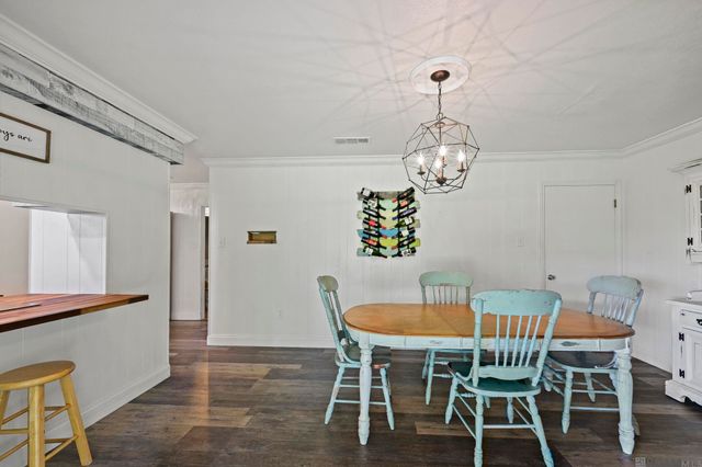 5638 Cypress St, St Francisville, LA 70775