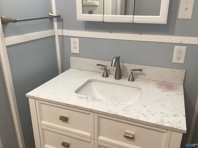 3749 Oak Street, Hokes Bluff, AL 35903