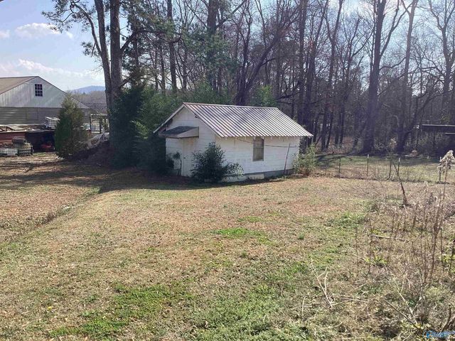 3749 Oak Street, Hokes Bluff, AL 35903
