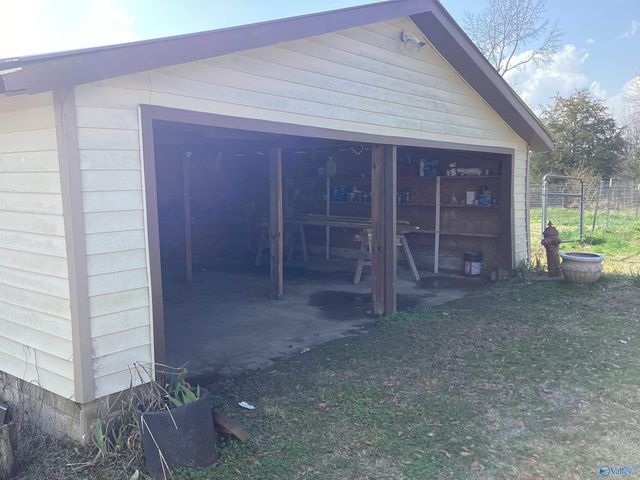 3749 Oak Street, Hokes Bluff, AL 35903