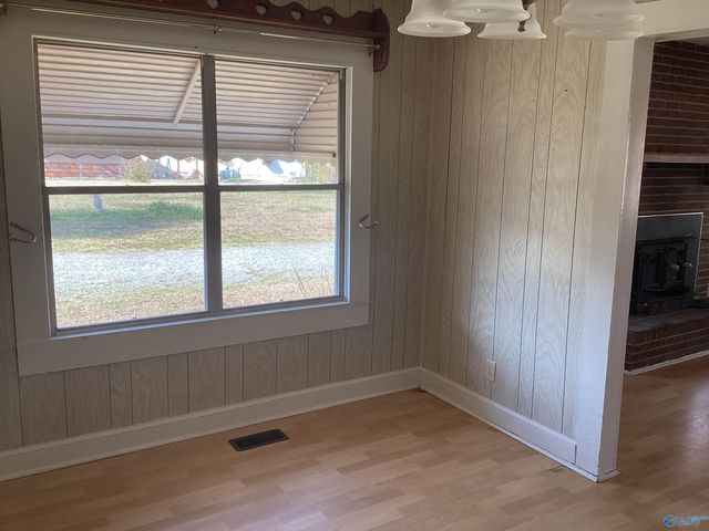 3749 Oak Street, Hokes Bluff, AL 35903