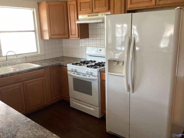 3749 Oak Street, Hokes Bluff, AL 35903